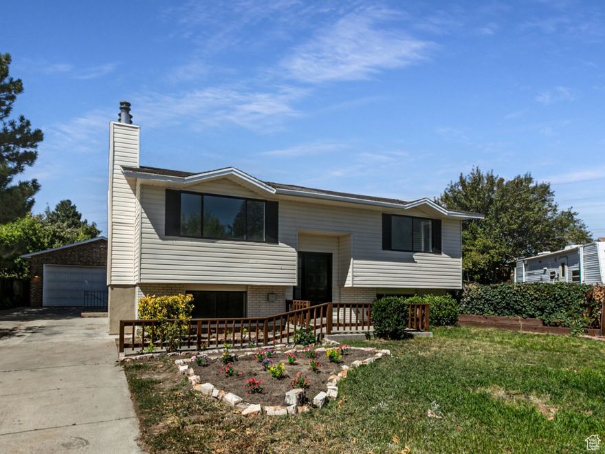 This beautifully renovated Home has it all! Updated kitchen, updated bathrooms, beautiful laminate and luxury vinyl plank, carpet, and paint. It is a nice size lot with a huge, detached garage which has its own workshop. Gigantic deck in the back with beautiful views of the mountains and your own private Haven! Plenty of gathering space inside and out. Don't miss this beauty before it's gone!