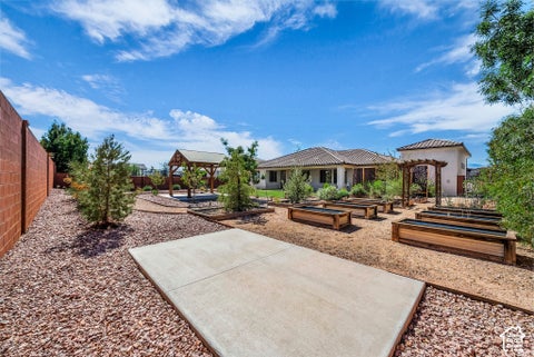 Tiny photo for 1720 LAVA COVE DR, Santa Clara, UT 84765 (MLS # 2190251)