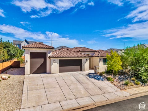 Tiny photo for 1720 LAVA COVE DR, Santa Clara, UT 84765 (MLS # 2190251)