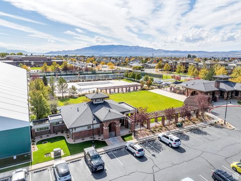 Tiny photo for 256 E BACKHAND LN, Lehi, UT 84043 (MLS # 2117512)