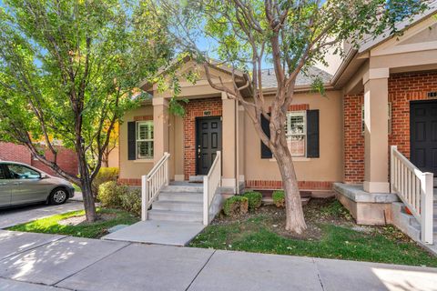 Tiny photo for 256 E BACKHAND LN, Lehi, UT 84043 (MLS # 2117512)