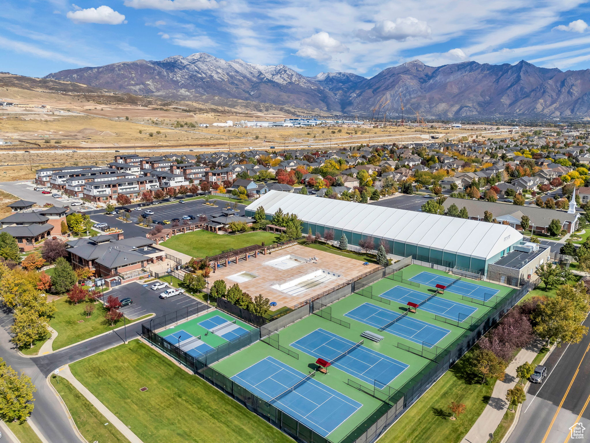 IVORY RIDGE - Residential