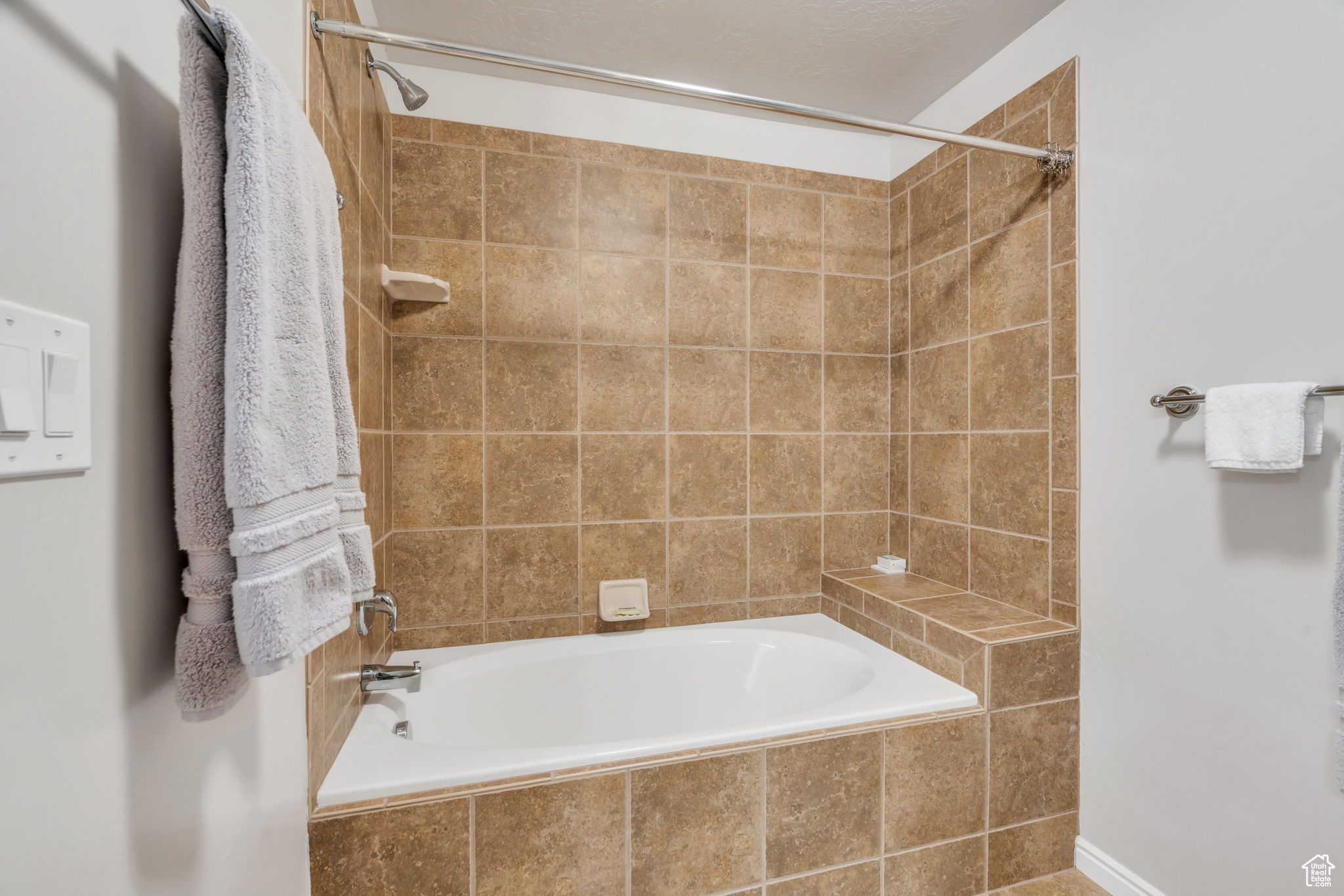 IVORY RIDGE - Residential