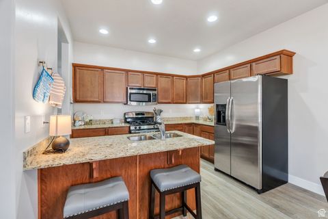 Tiny photo for 256 E BACKHAND LN, Lehi, UT 84043 (MLS # 2117512)