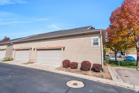 Tiny photo for 256 E BACKHAND LN, Lehi, UT 84043 (MLS # 2117512)