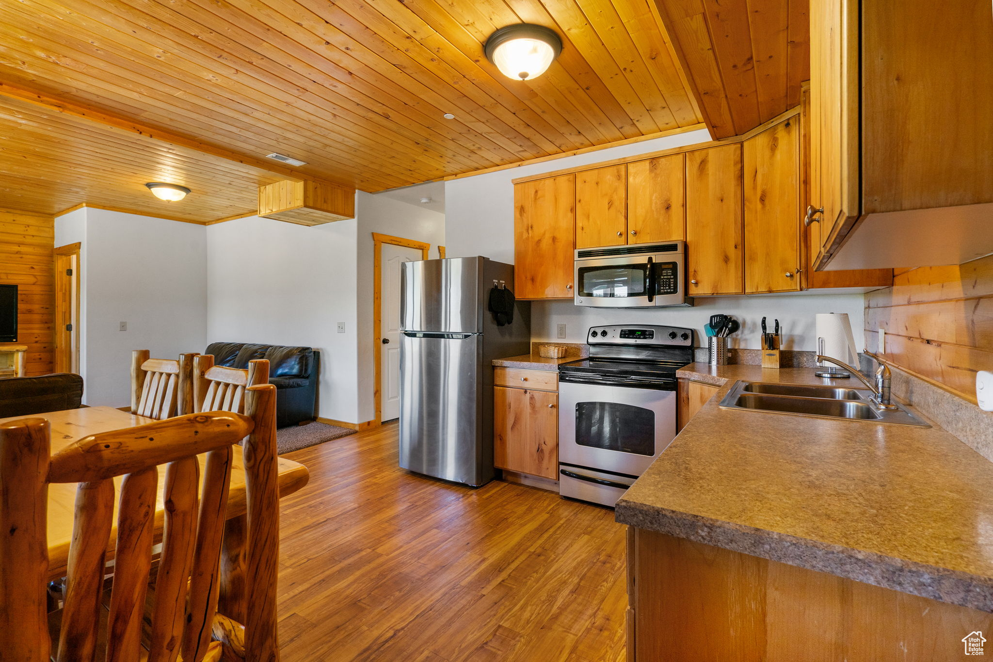 5866 Mirror Lake Hwy #7, Coalville, Utah image 31