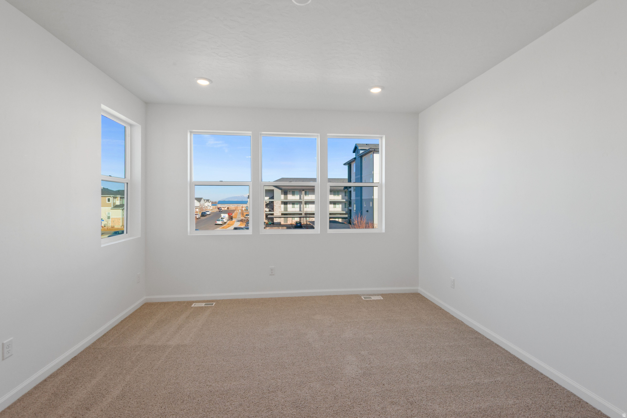 VILLAGES AT ARROWHEAD PARK - Residential