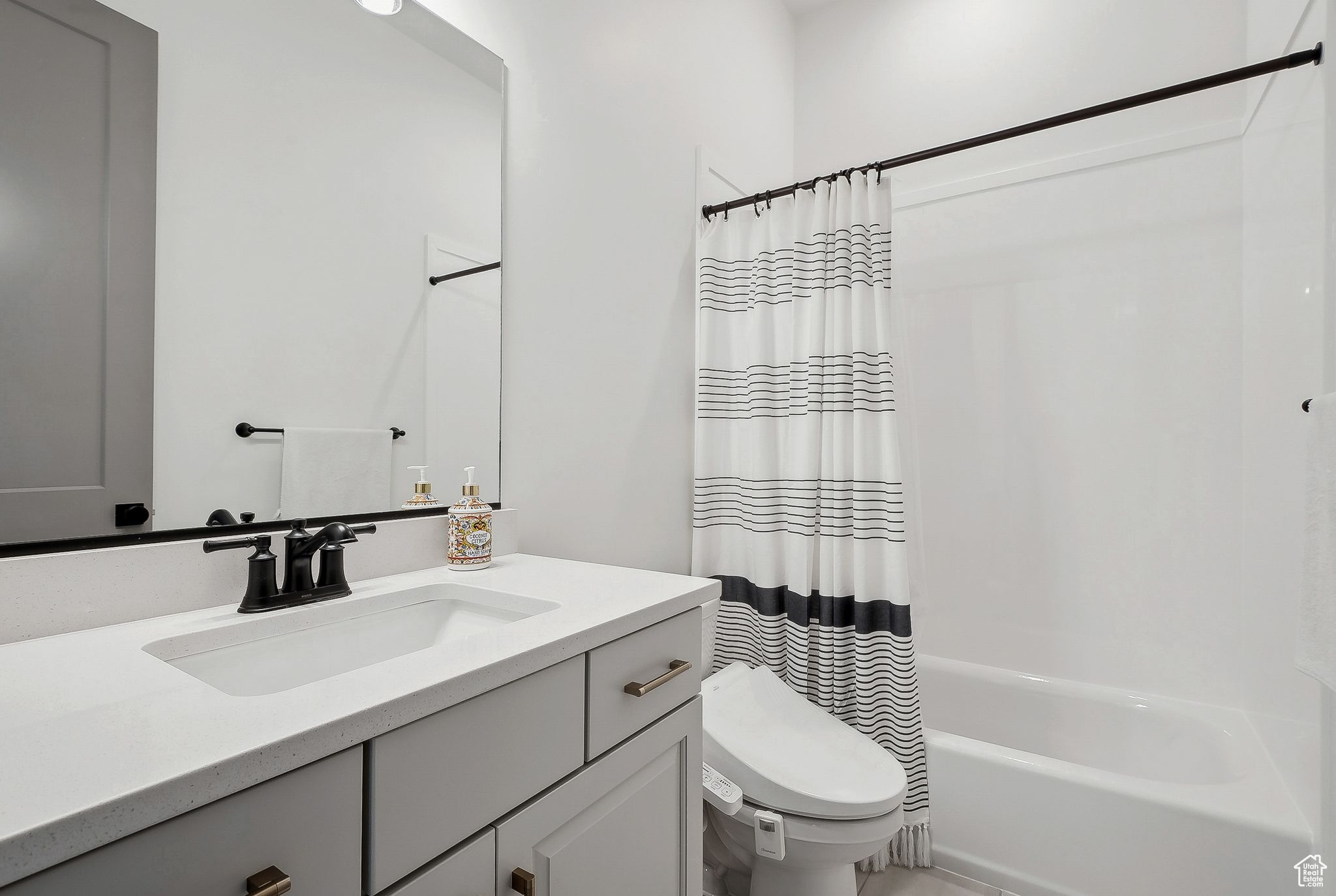 1301 E Hollyhock Way, Layton, Utah image 9