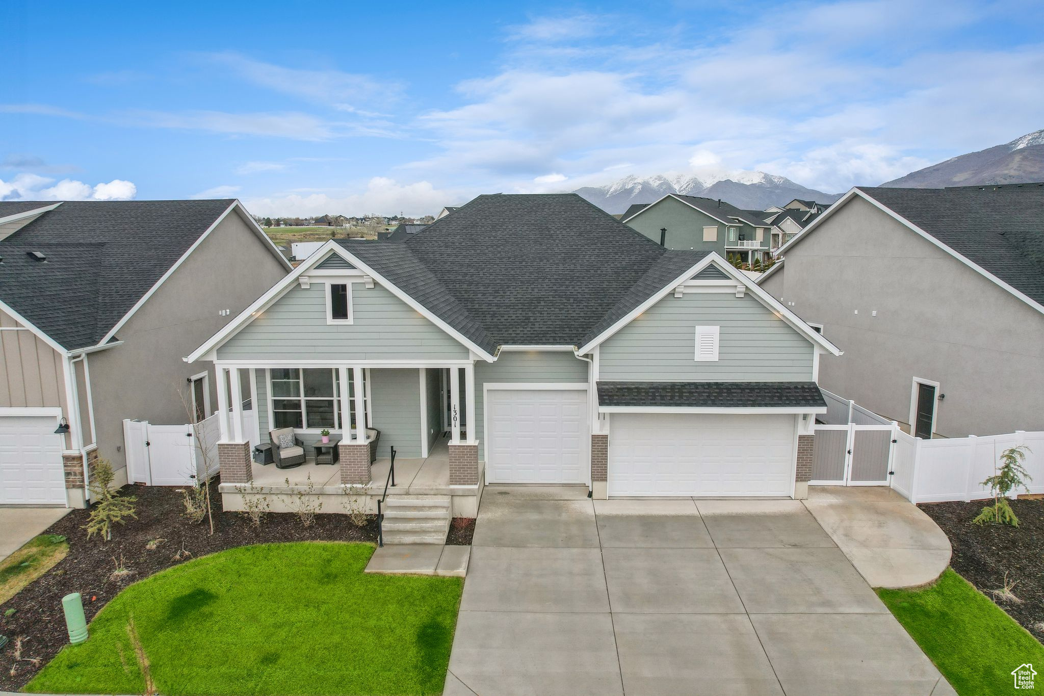 1301 E Hollyhock Way, Layton, Utah image 2