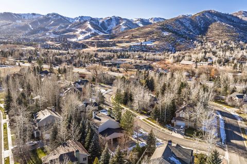 Tiny photo for 4422 N SNYDERS WAY, Park City, UT 84098 (MLS # 2127207)