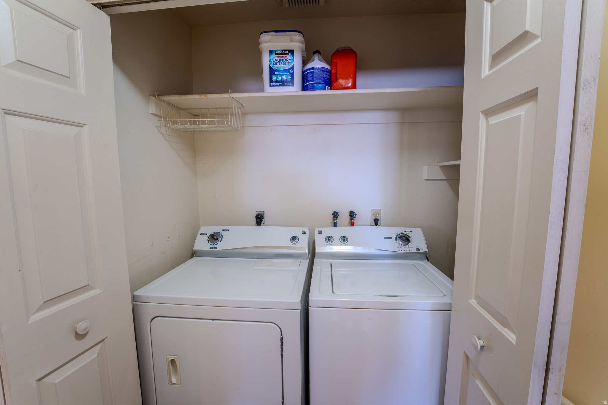 SPRINGBROOK ESTATES - Residential