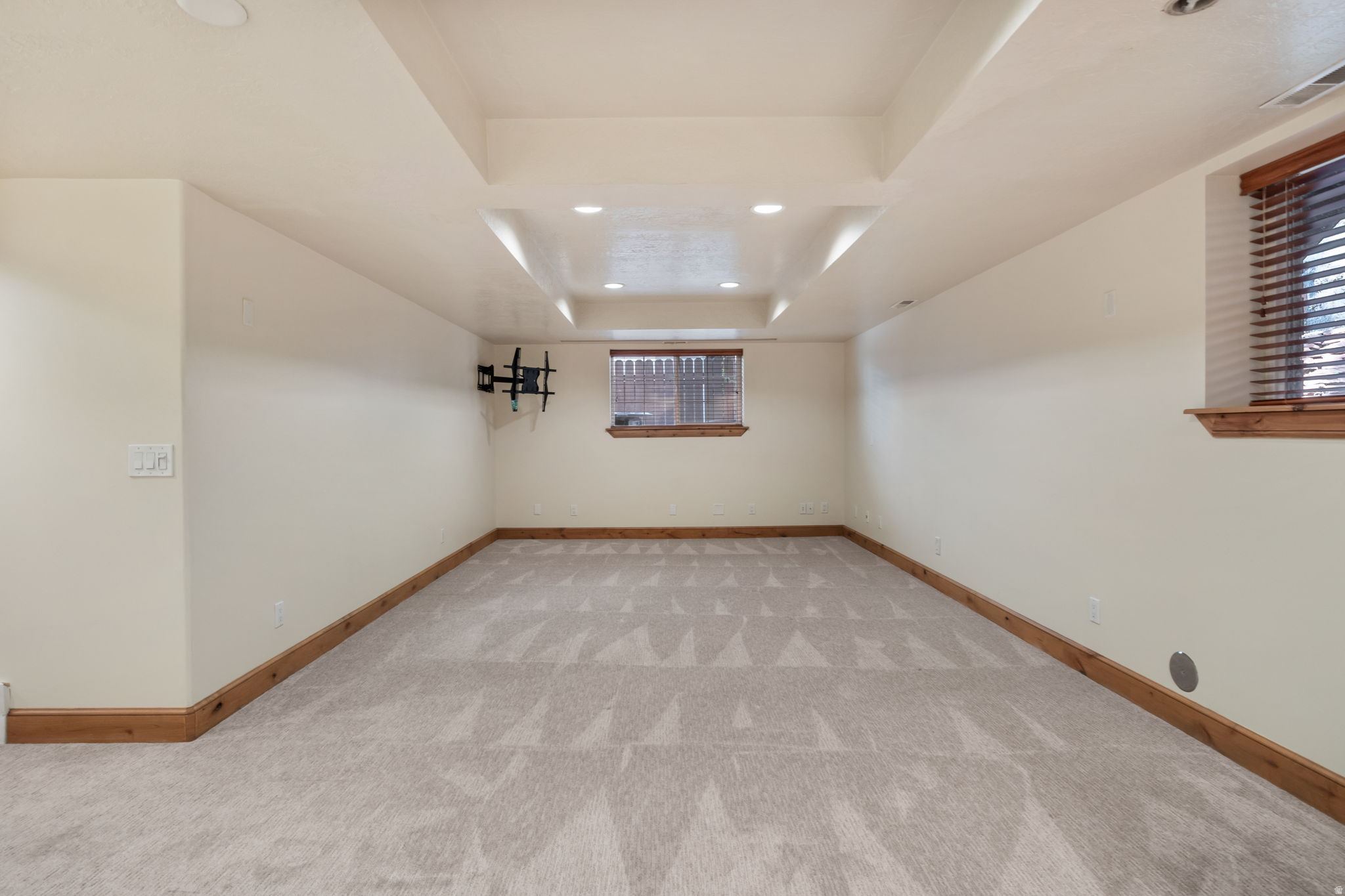 SPRING CIRCLE - Residential