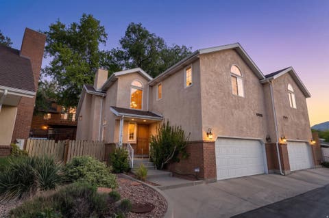 Townhouse For Sale - 5250 S Clear Spring Ln<br/> Salt Lake County, Salt Lake City, UT 84117