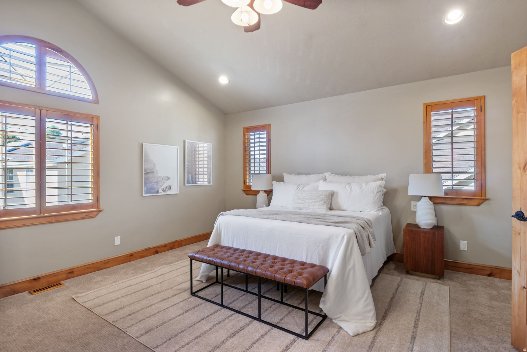 SPRING CIRCLE - Residential