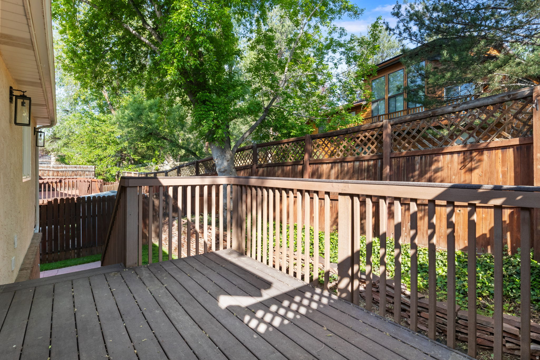 SPRING CIRCLE - Residential