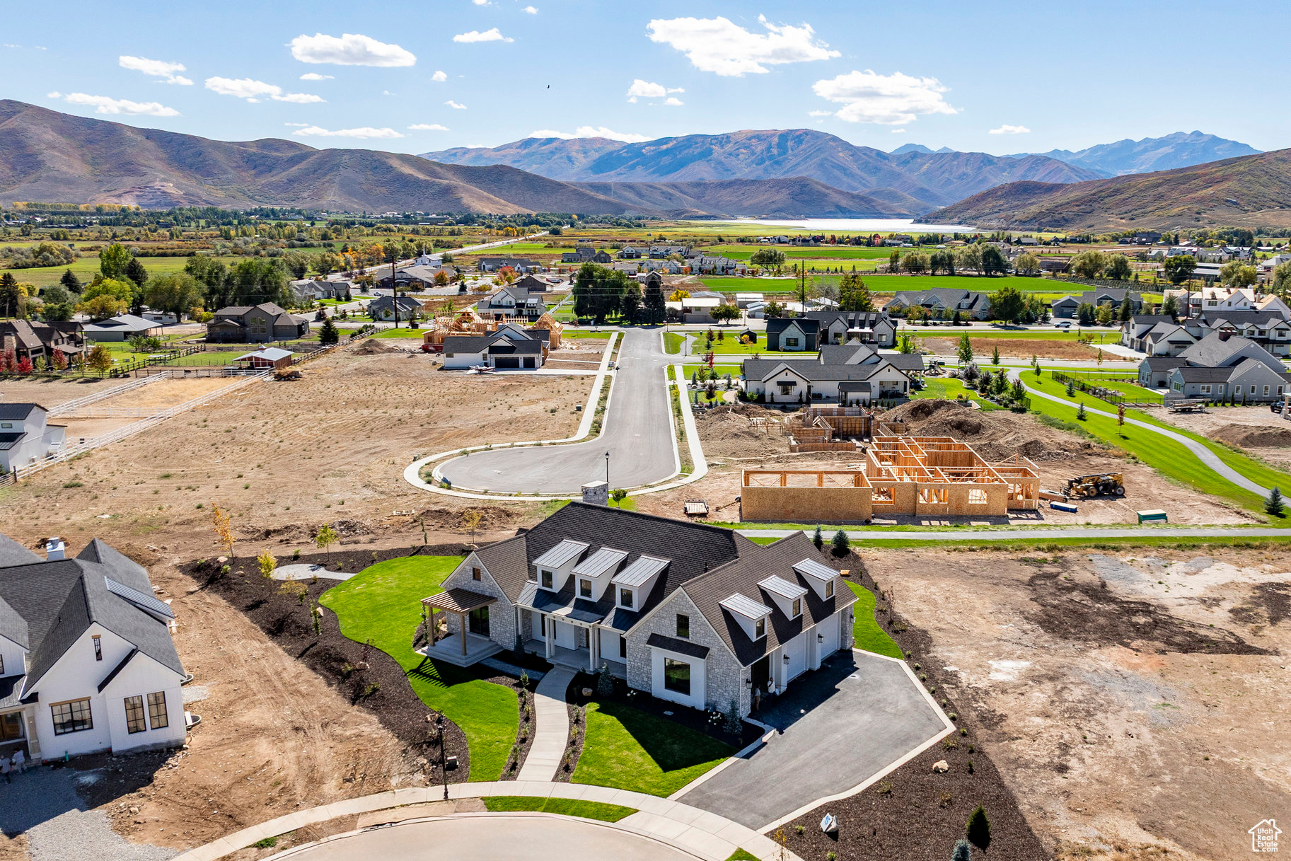 SADDLECREEK - Residential