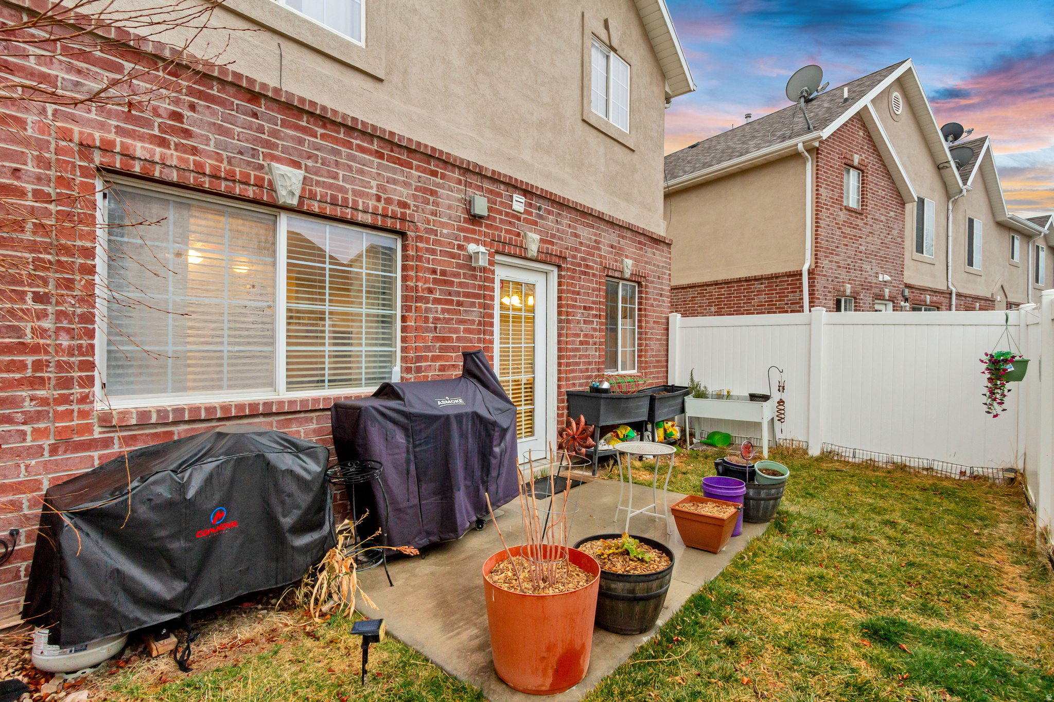 THE BLUFFS - Residential