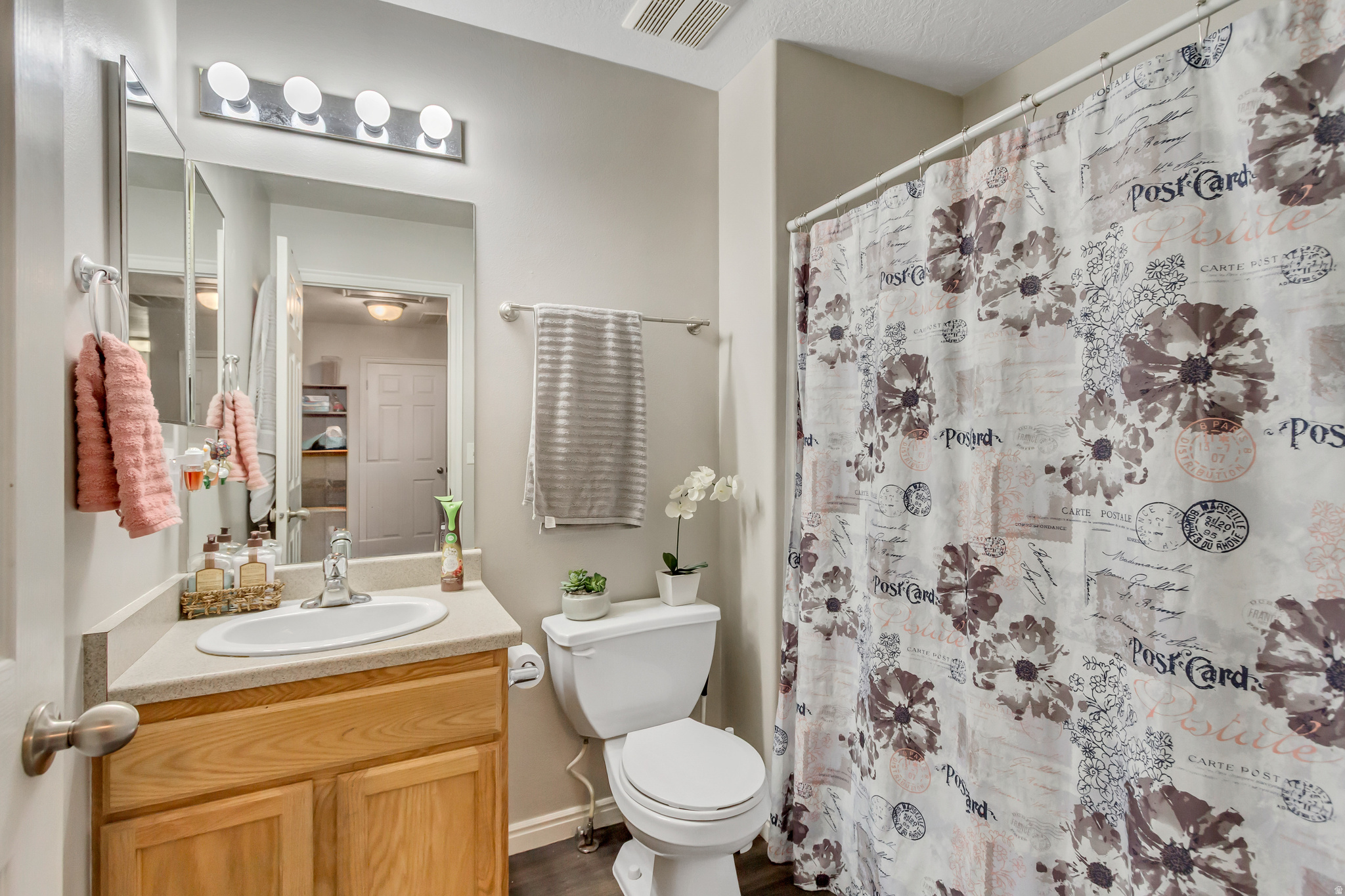 THE BLUFFS - Residential