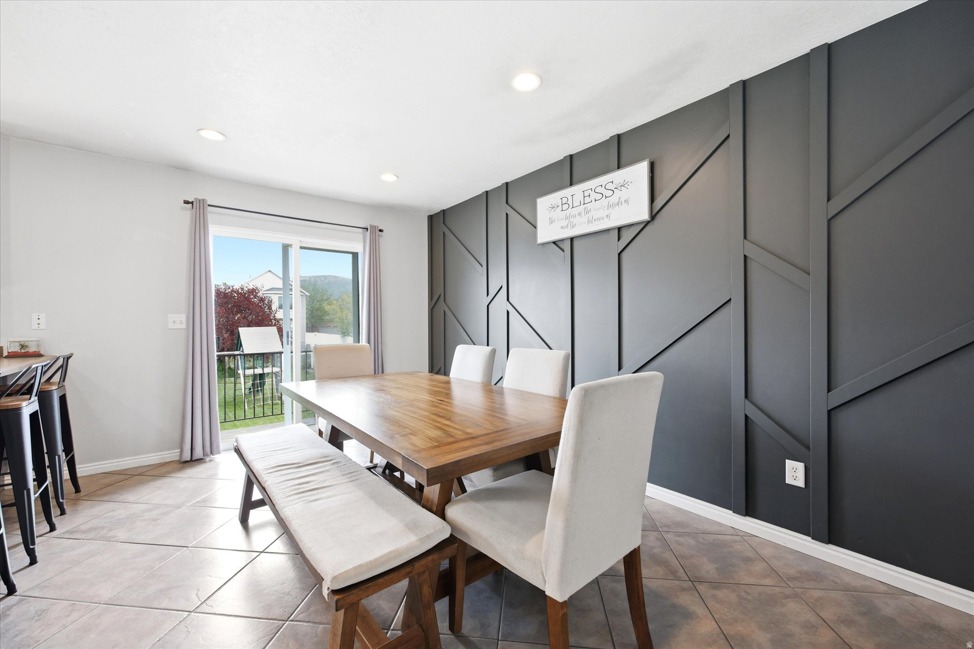 CLOVER DELL PARK NO - Residential