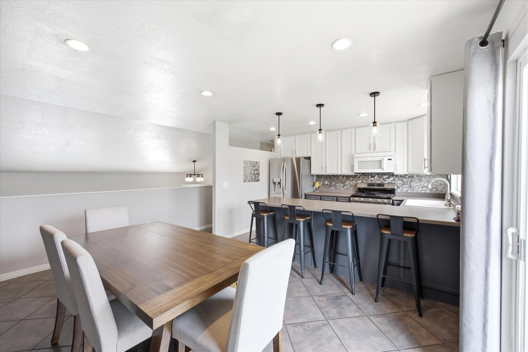 CLOVER DELL PARK NO - Residential