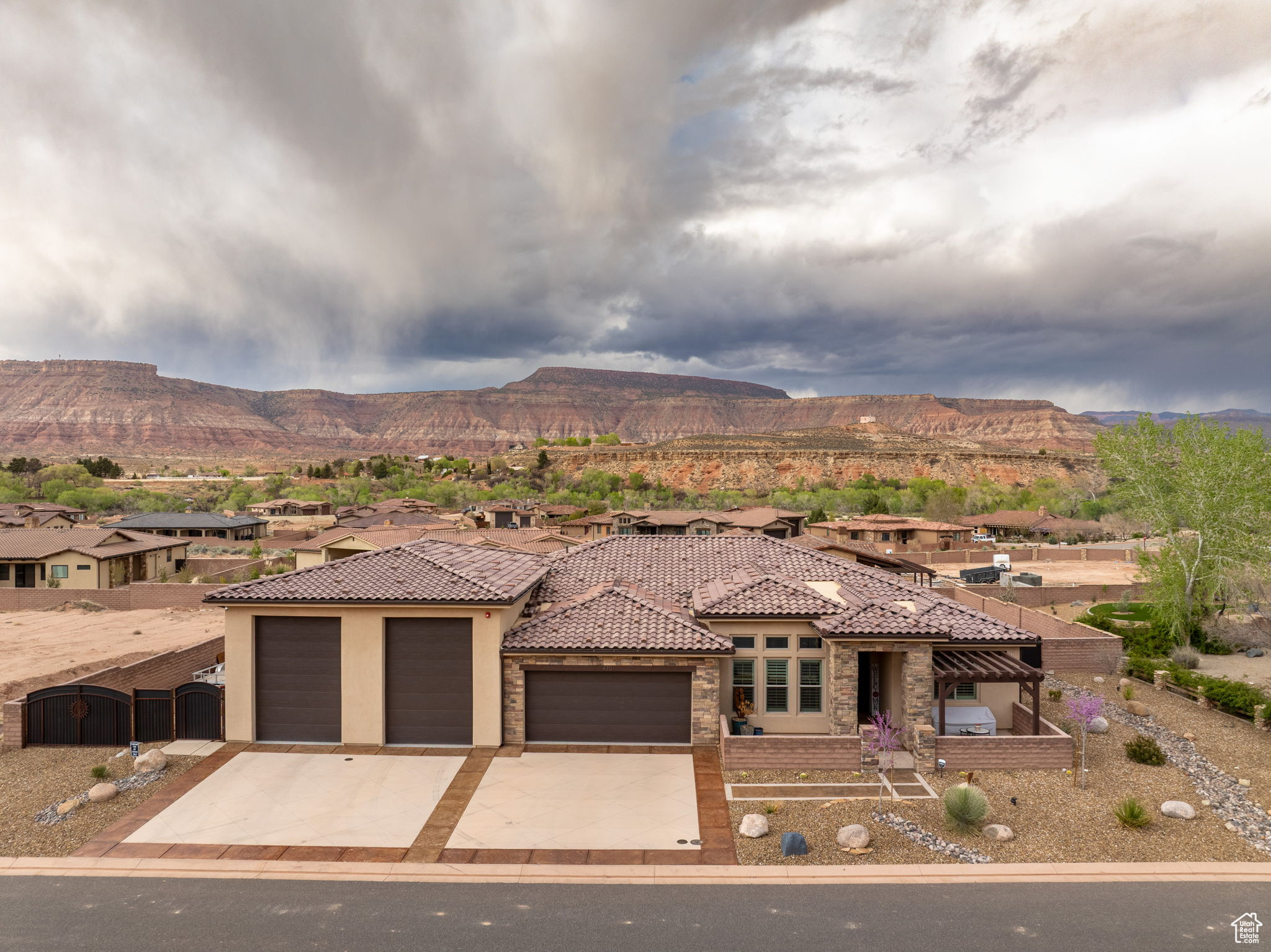 470 E Entrada Dr, Virgin, Utah image 1