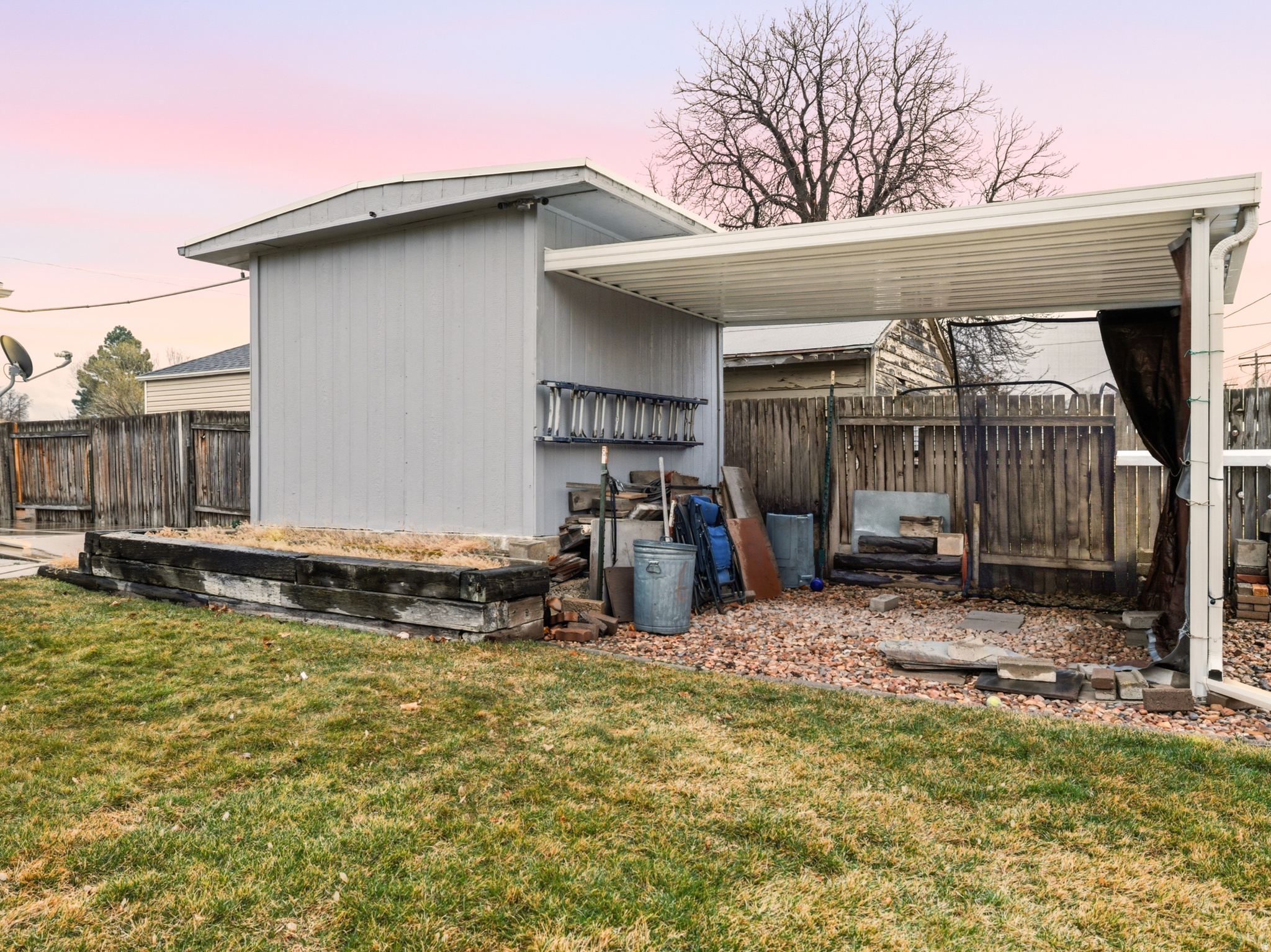 BROOKSIDE - Residential