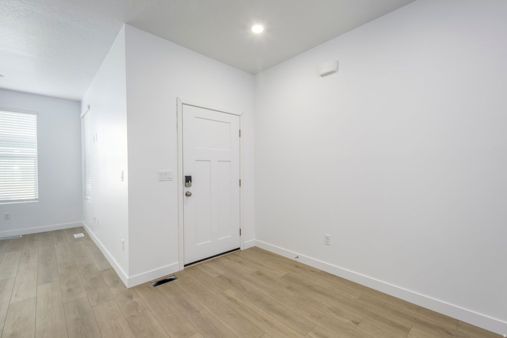 Photo of 7563 S OPAL MOUNTAIN WAY W #306, West Jordan, UT 84081 (MLS # 2136452)