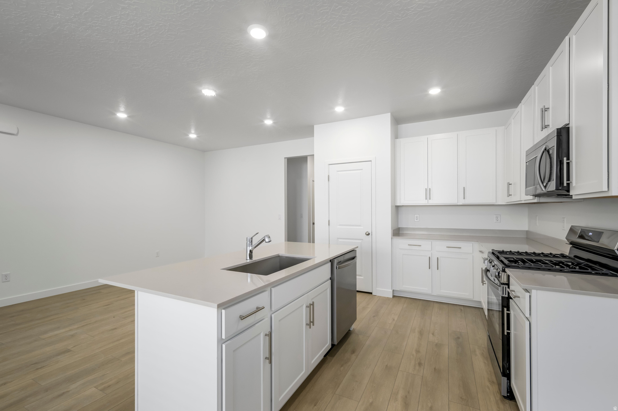 SIENNA HILLS - Residential