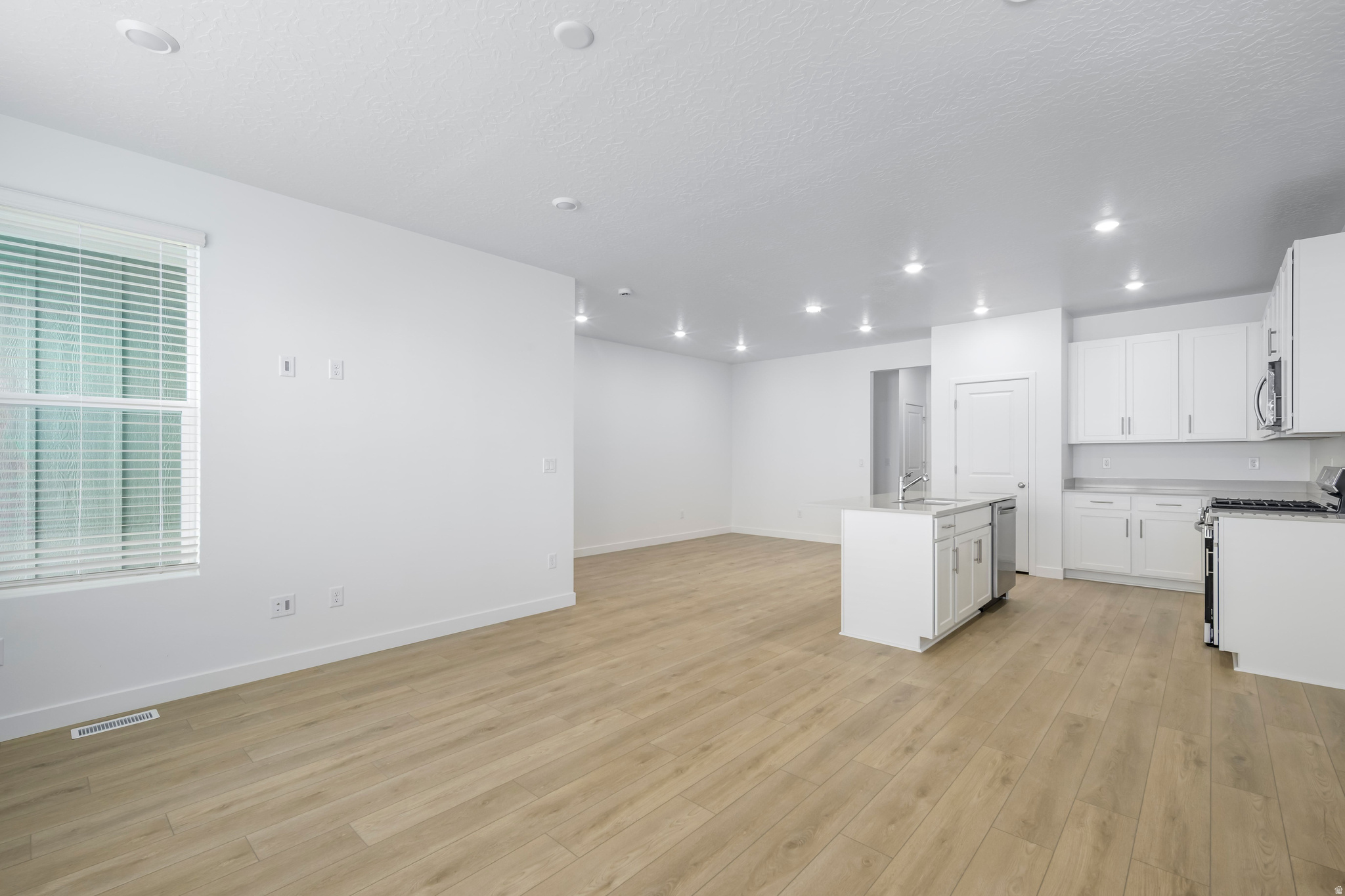 SIENNA HILLS - Residential