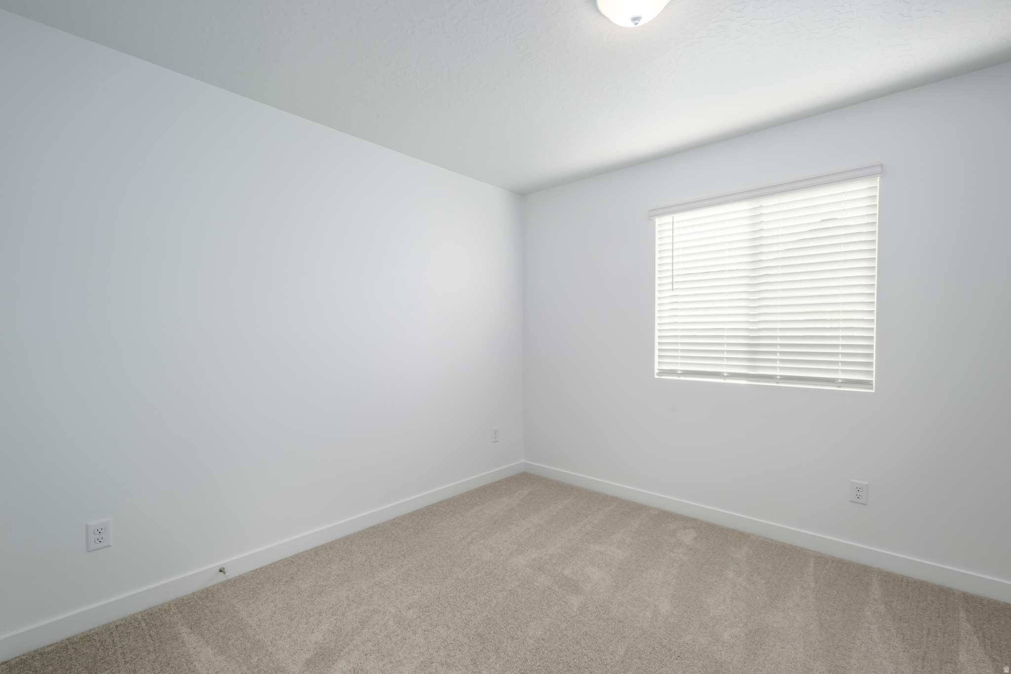 SIENNA HILLS - Residential