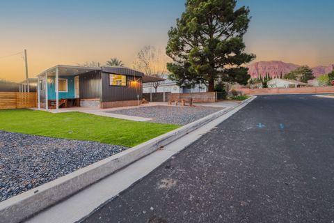 Tiny photo for 422 S 175 E, Ivins, UT 84738 (MLS # 2156876)