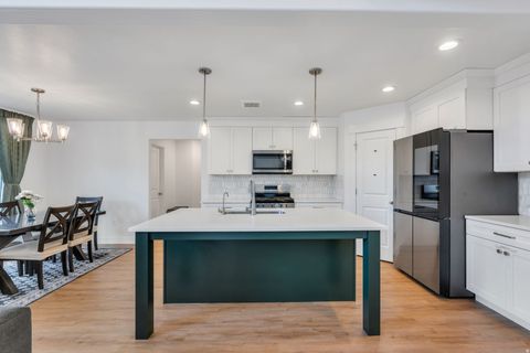 Tiny photo for 767 N BOSEMAN WAY #302, Saratoga Springs, UT 84045 (MLS # 2170723)
