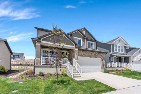 Tiny photo for 767 N BOSEMAN WAY #302, Saratoga Springs, UT 84045 (MLS # 2170723)