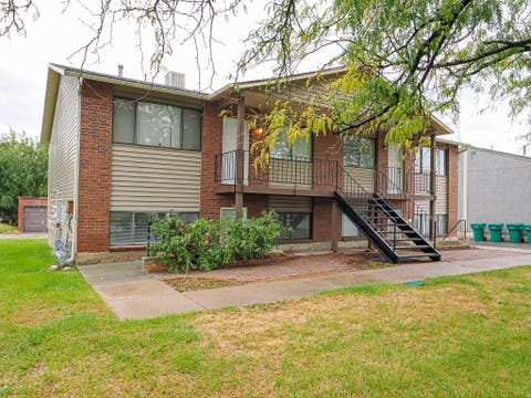 Photo of 1425 W 1650 ST N, Layton, UT 84041 (MLS # 2180705)