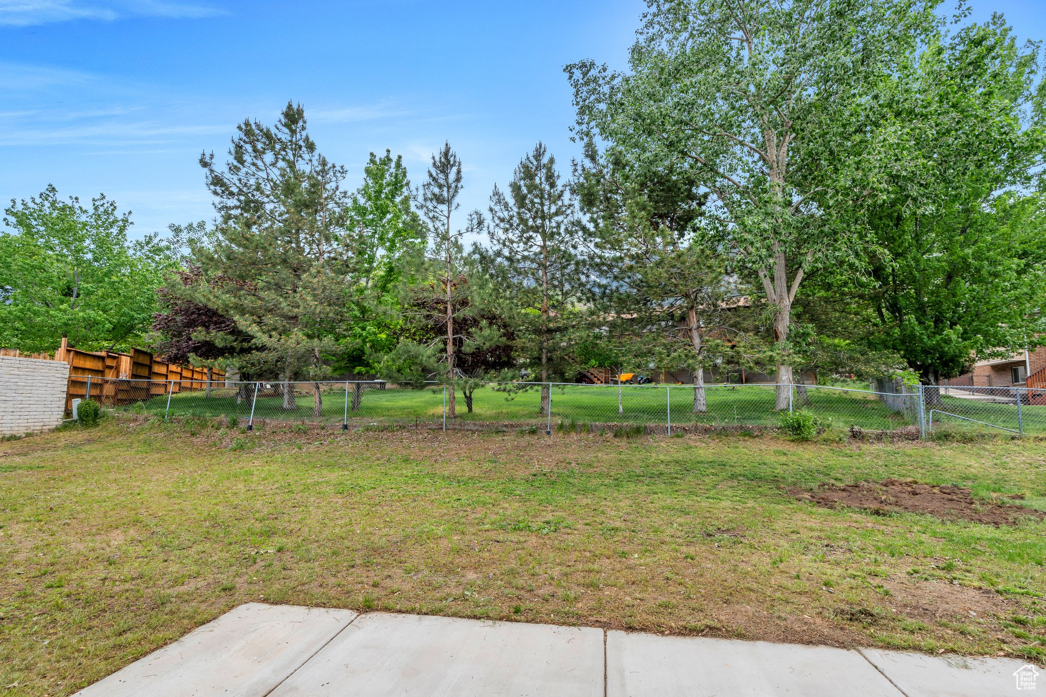 11531 S Hidden Valley Blvd, Sandy, Utah image 38