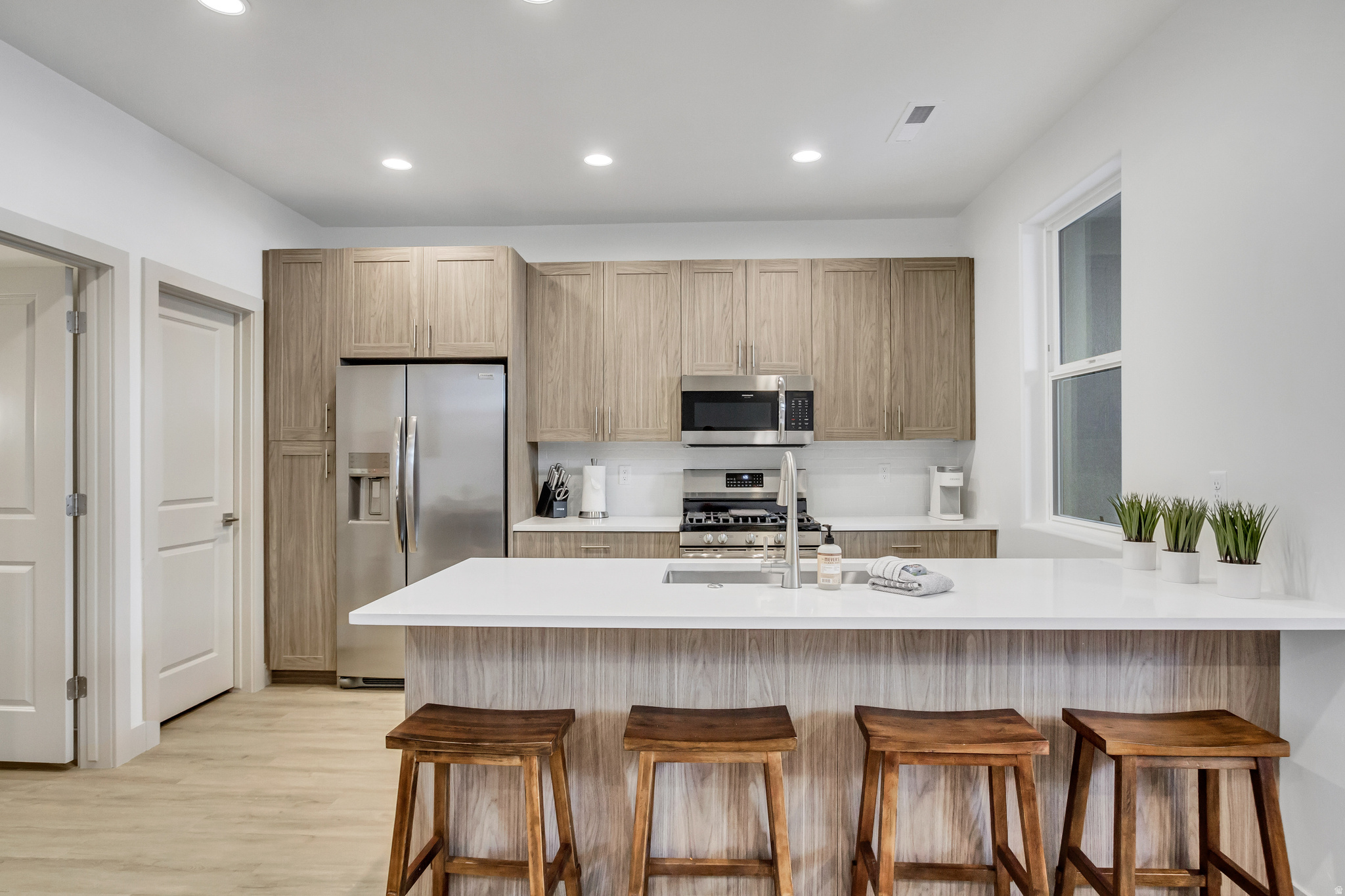 HERITAGE POINTE - Residential