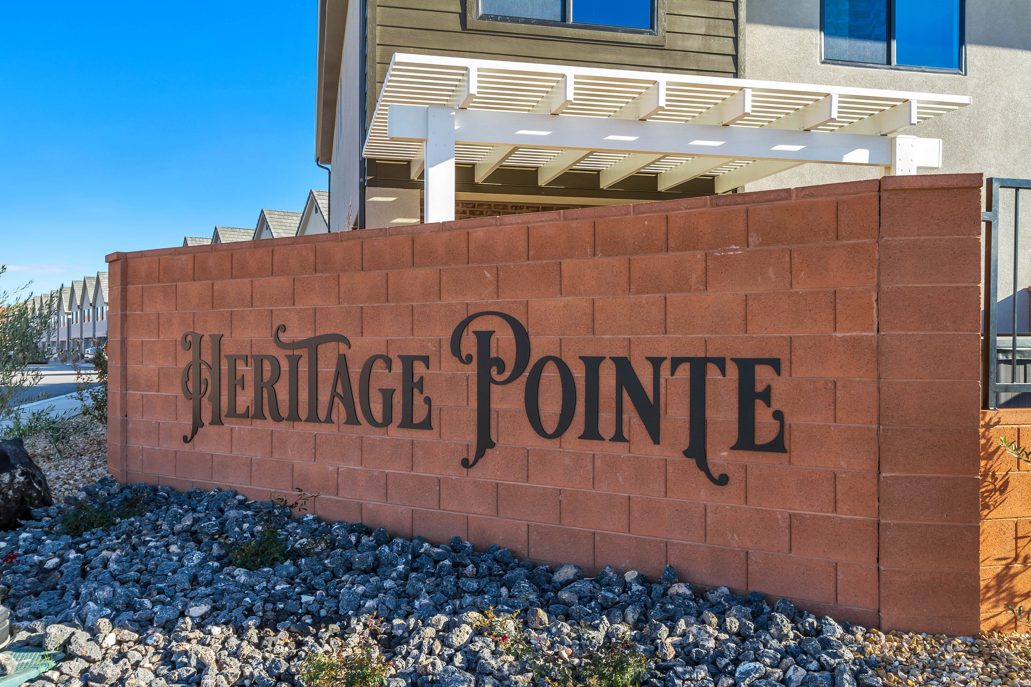 HERITAGE POINTE - Residential