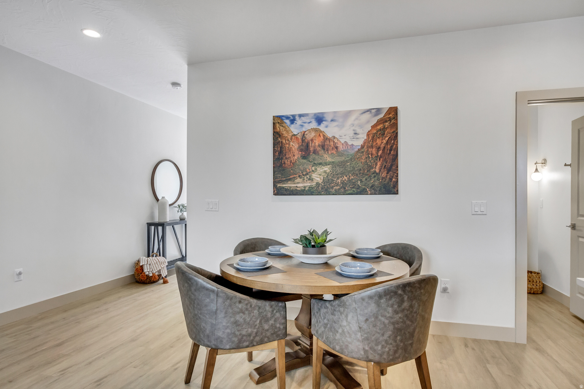 HERITAGE POINTE - Residential