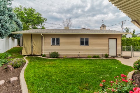 Tiny photo for 306 N 650 E, Kaysville, UT 84037 (MLS # 2173757)