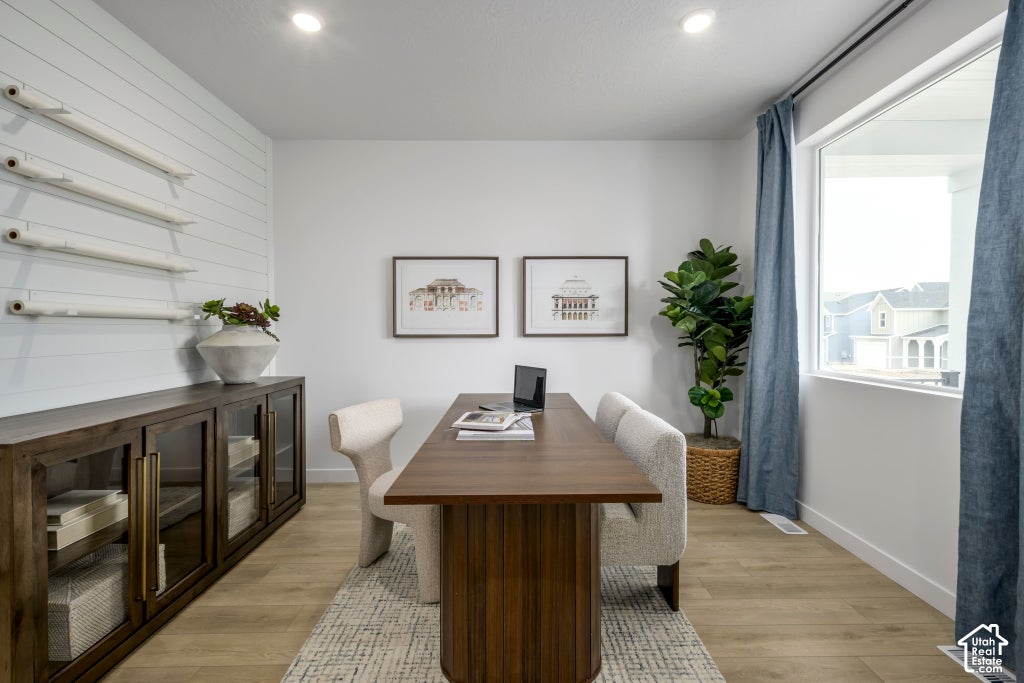 Photo of 1913 W GOLDEN MAGIC LN #3213, Saratoga Springs, UT 84045 (MLS # 2190737)