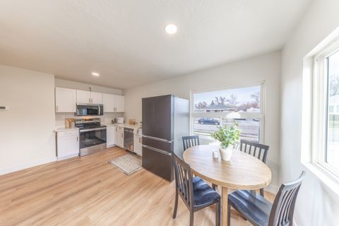 Tiny photo for 860 E ELGIN AVE, Salt Lake City, UT 84106 (MLS # 2125463)