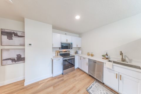 Tiny photo for 860 E ELGIN AVE, Salt Lake City, UT 84106 (MLS # 2125463)