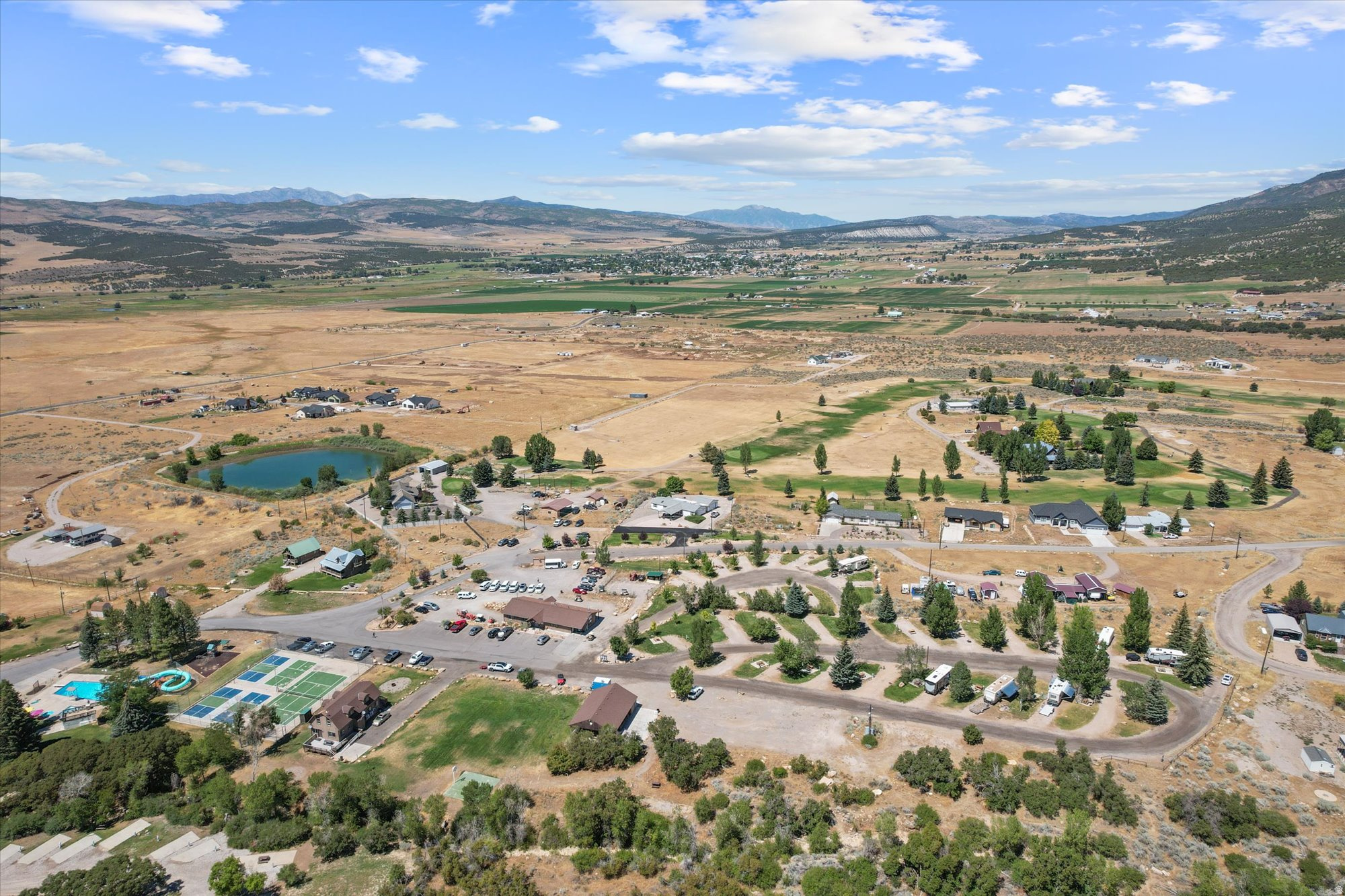 SKYLINE MOUNTAIN RESORT - Land
