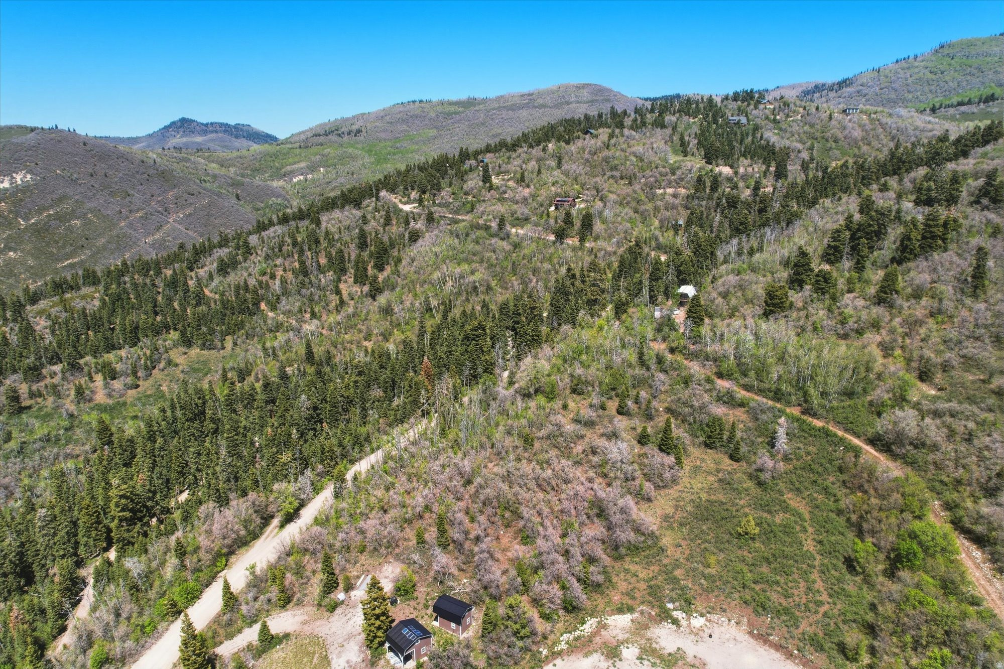 SKYLINE MOUNTAIN RESORT - Land