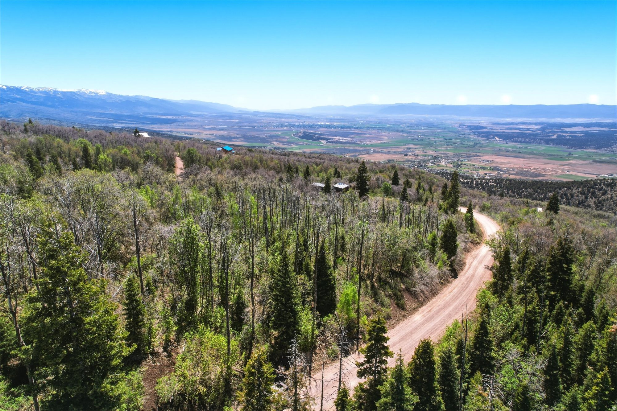 SKYLINE MOUNTAIN RESORT - Land