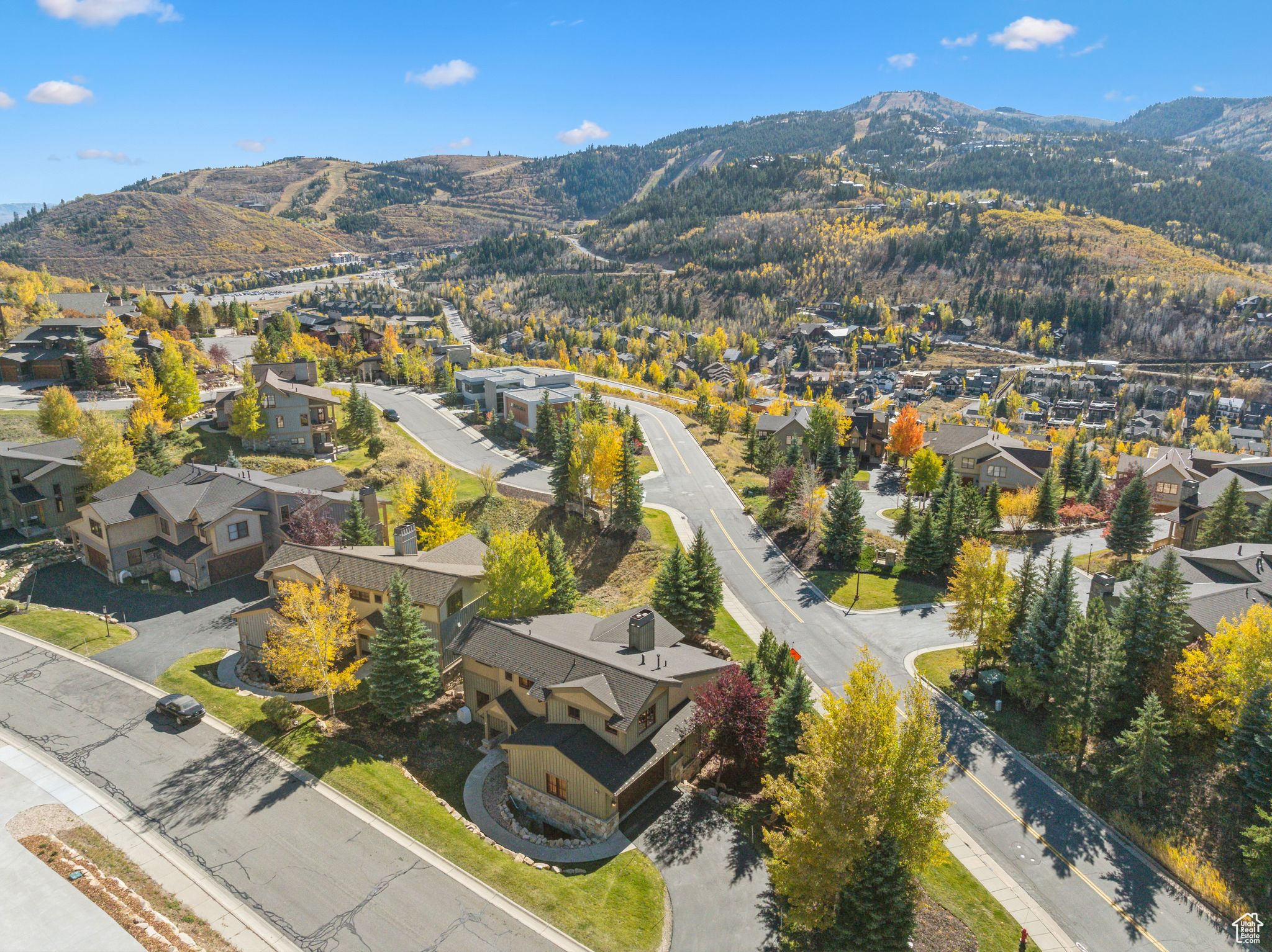 Park City, Utah 84060, United States, 6 Bedrooms Bedrooms, ,5 BathroomsBathrooms,Residential,Pending,36470