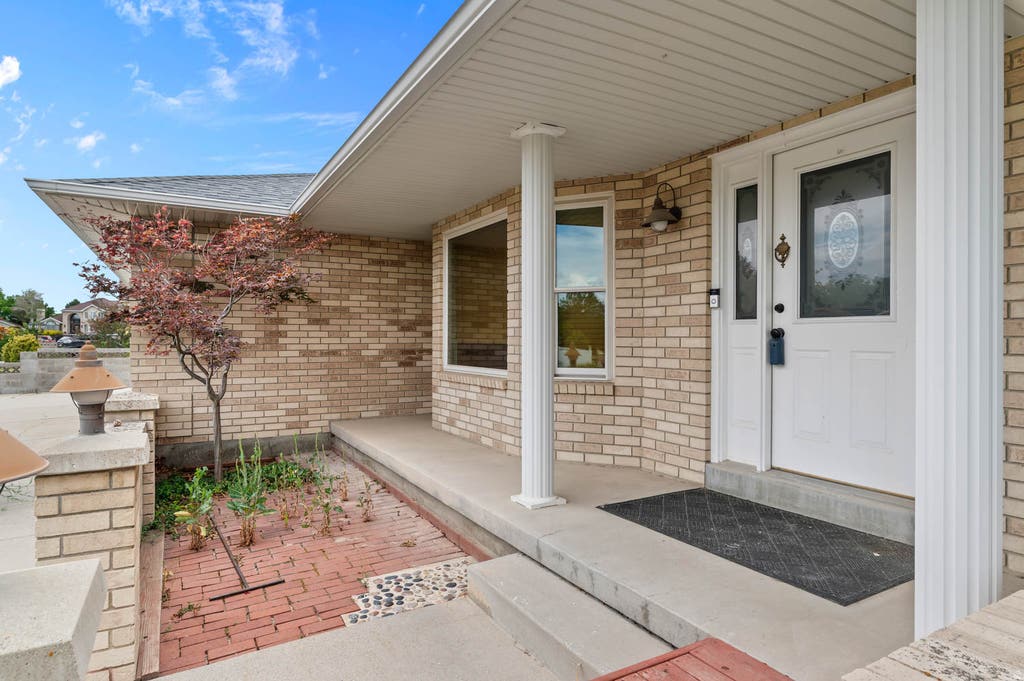 Photo of 9608 S ROYALTY LN W, South Jordan, UT 84095 (MLS # 2171883)