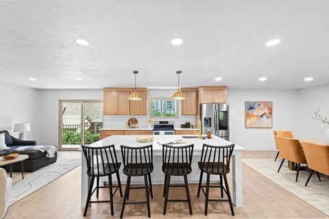 Tiny photo for 1644 E PEBBLE BEACH CIR S, Sandy, UT 84092 (MLS # 2123537)