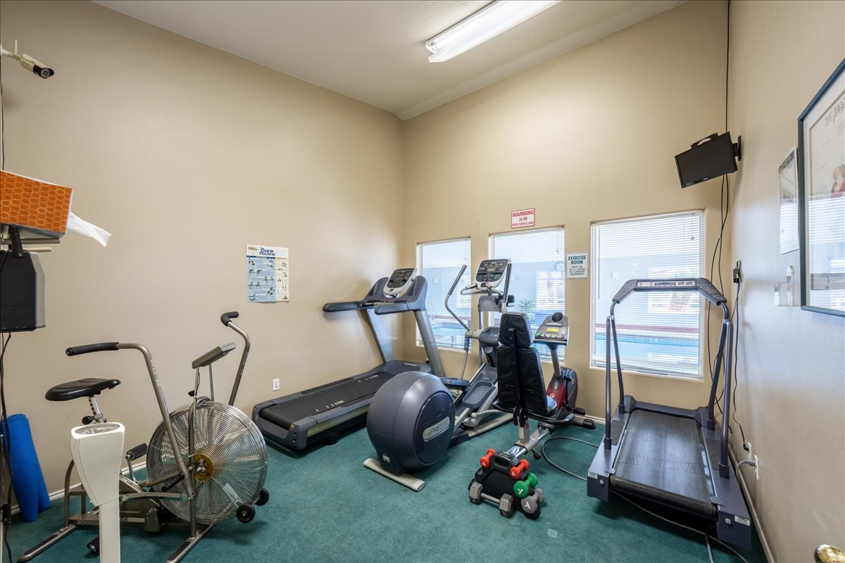 PADRE LAKES TH 1 - Residential