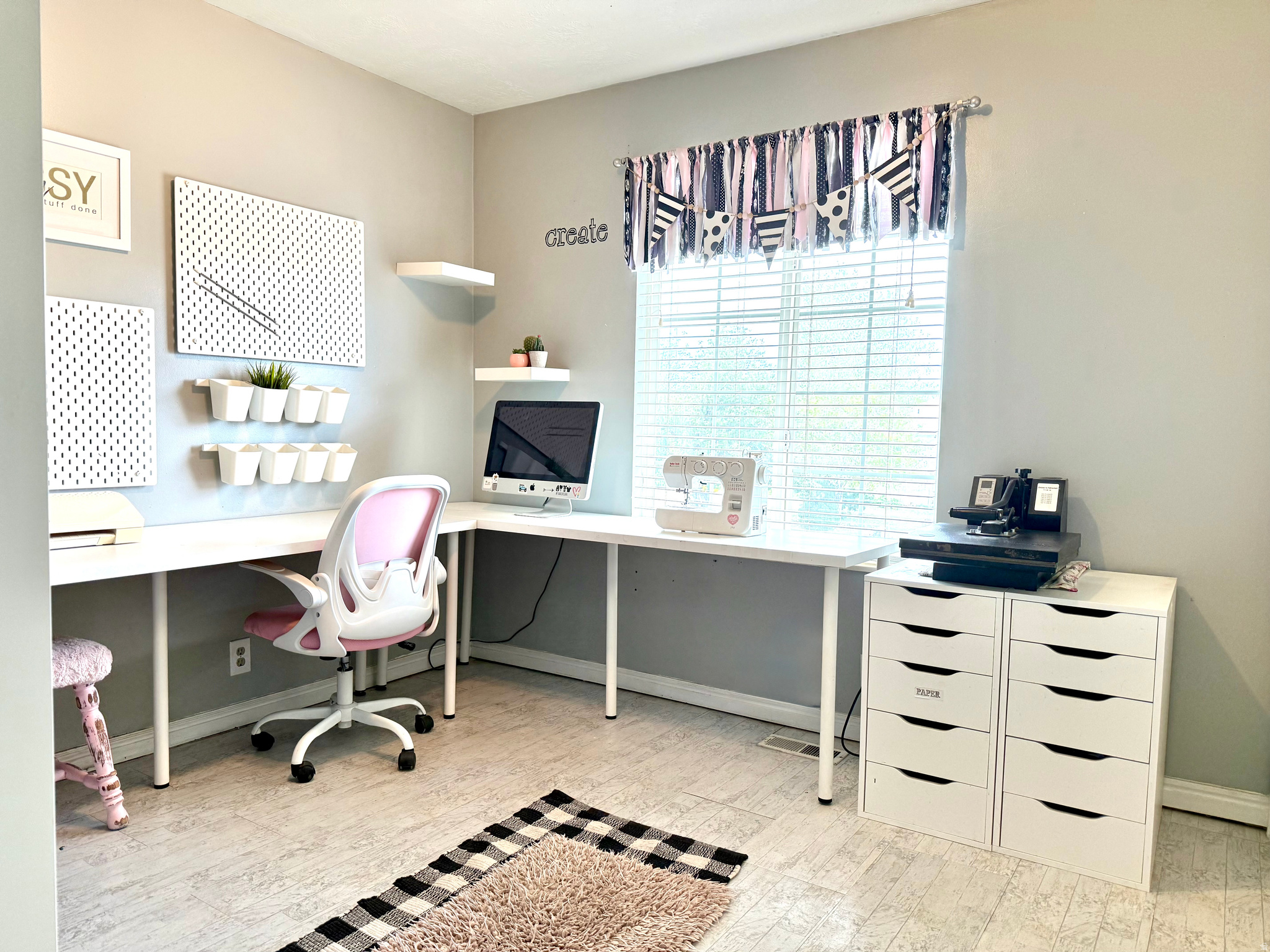 PEBBLEWOOD #3 - Residential